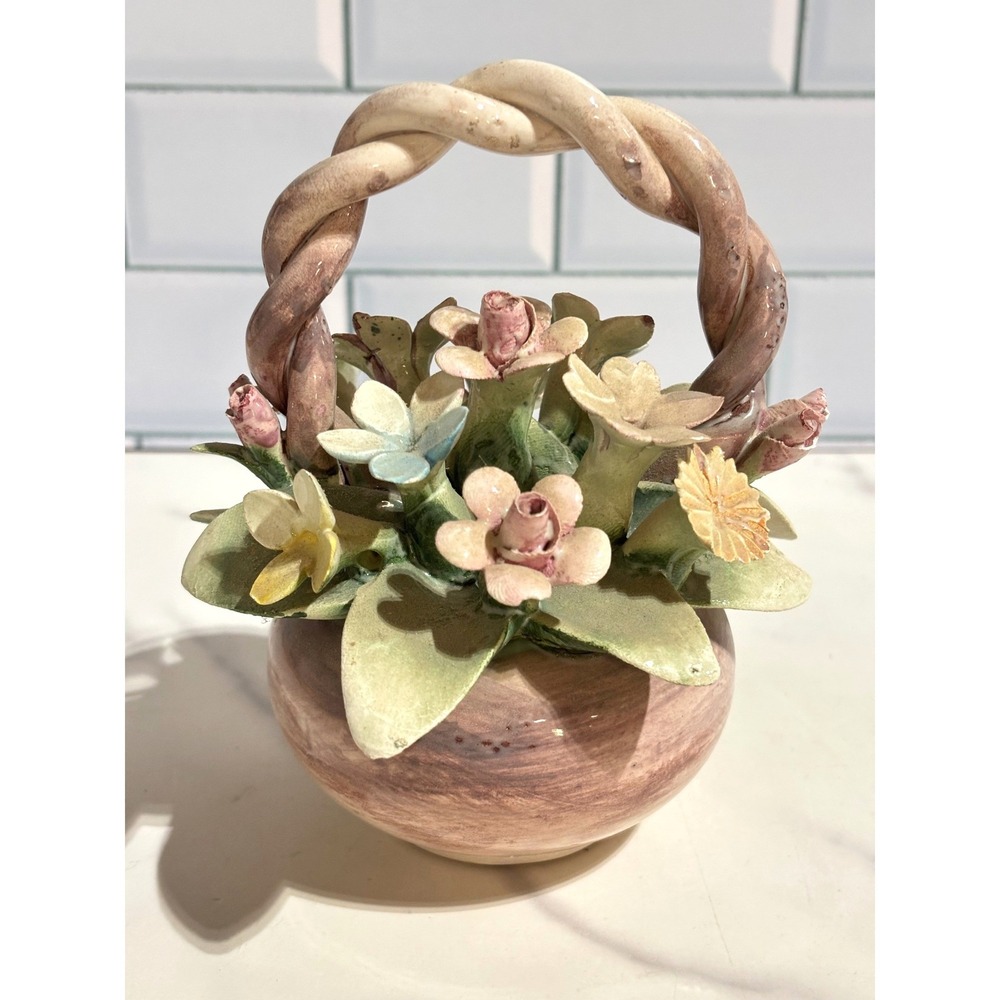 Capodimonte Italy Porcelain Floral‎ Basket Figurine Pastel Pink Yellow Flowers